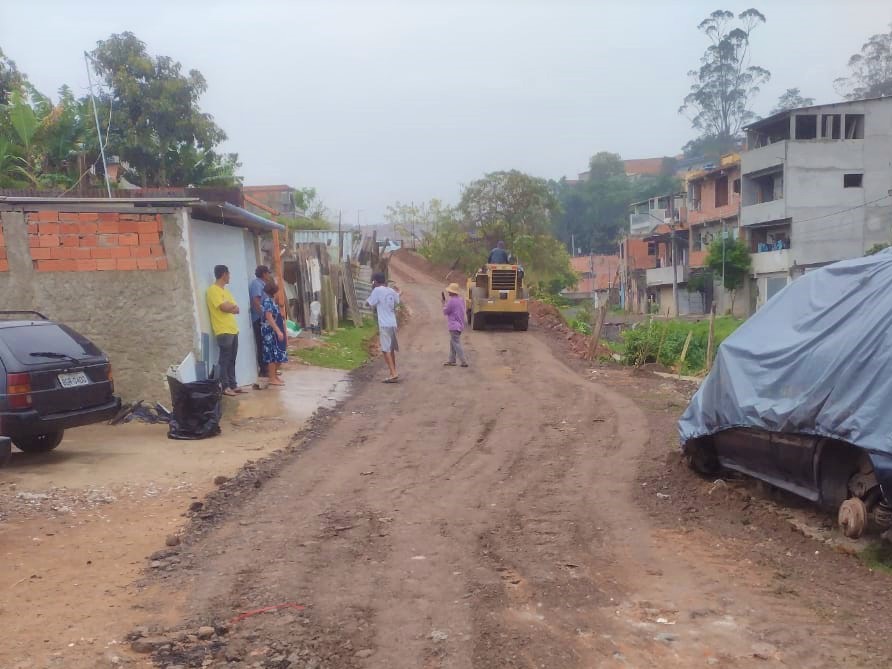 Prefeitura realiza diariamente serviços de manutenção e zeladoria na cidade