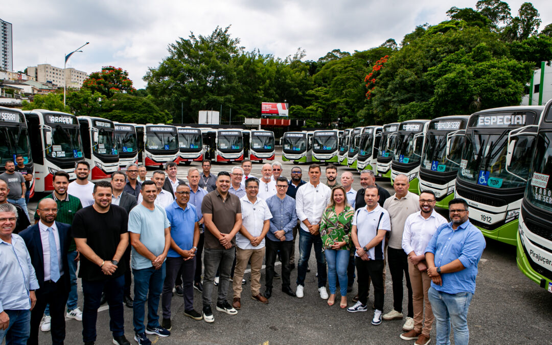 Taboão da Serra recebe 20 novos ônibus para linhas municipais