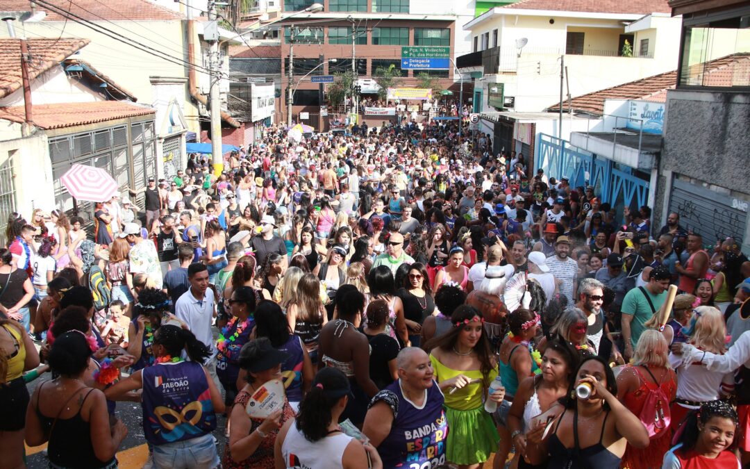 Prefeitura de Taboão da Serra leva Folia do Bem – Bloco daCidadania ao Carnaval de rua da Banda Espera Marido