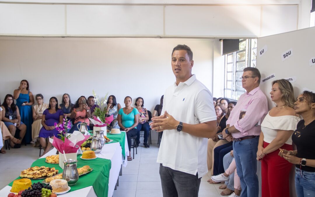 Funcionárias da Secretaria de Desenvolvimento de Taboão da Serra ganham homenagem pelo Dia Internacional da Mulher