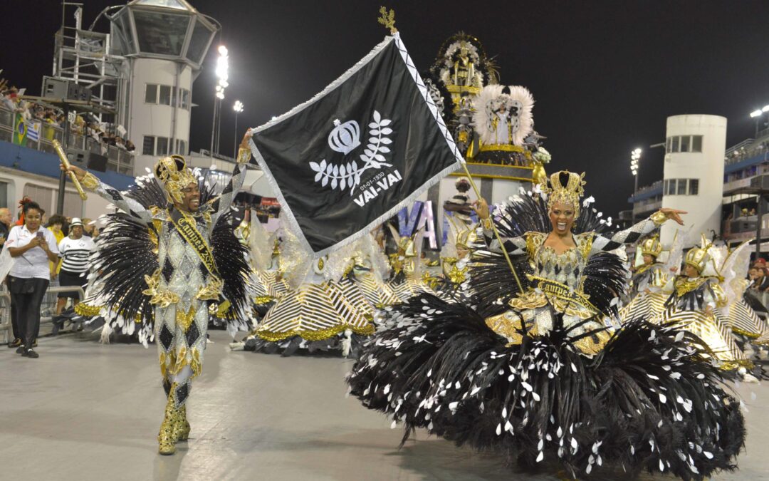 Carnaval da Folia deu início à celebração na sexta-feira, 28, em Taboão da Serra