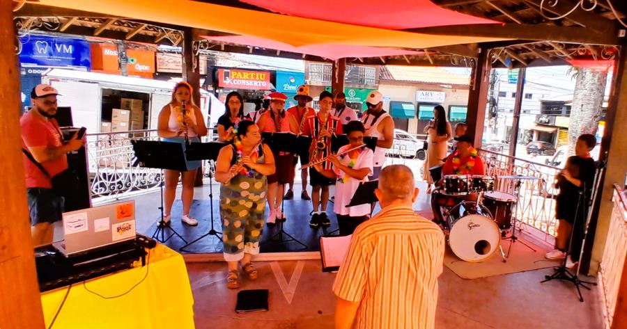 Sucesso: primeiro dia de Carnaval garante diversão para todos