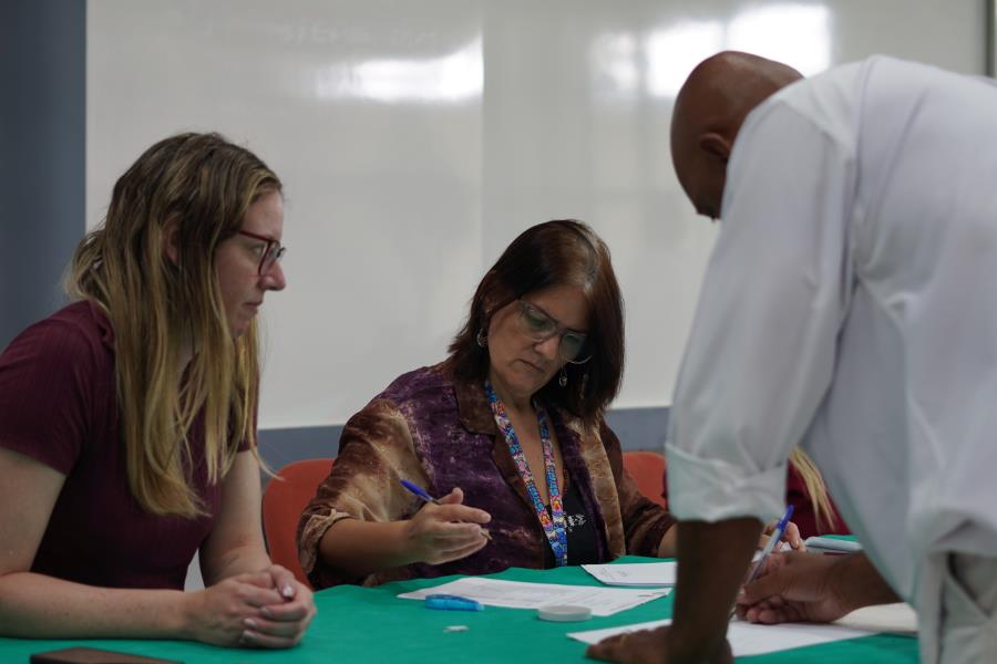 Secretaria de Educação realiza atribuição para os cargos de auxiliar de limpeza e cuidador