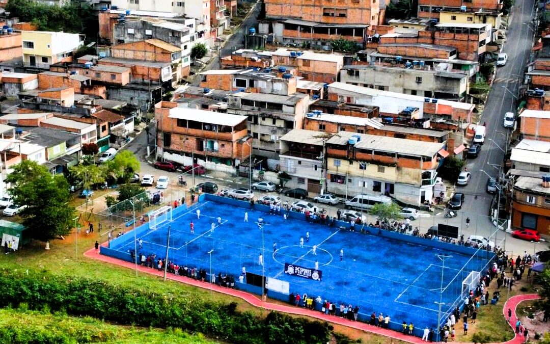 Entrega do Gramado Sintético no Campo do Trapé é celebrada com evento oficial