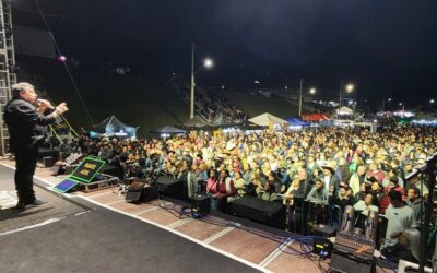 Show de Cezar & Paulinho marca chegada da 64ª Romaria