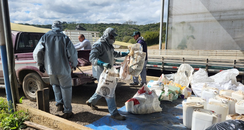 Descarte responsável: agricultores da região participam do Dia do Campo Limpo