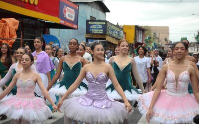 Secretaria de Cultura e bandas convidadas abrilhantaram Desfile Cívico de 7 de Setembro de Taboão