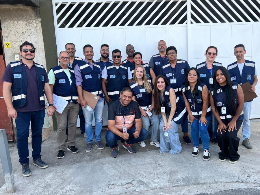 Prefeitura entrega Ficha de Cadastro Imobiliário e Declaração de Número Oficial no Horizonte Azul
