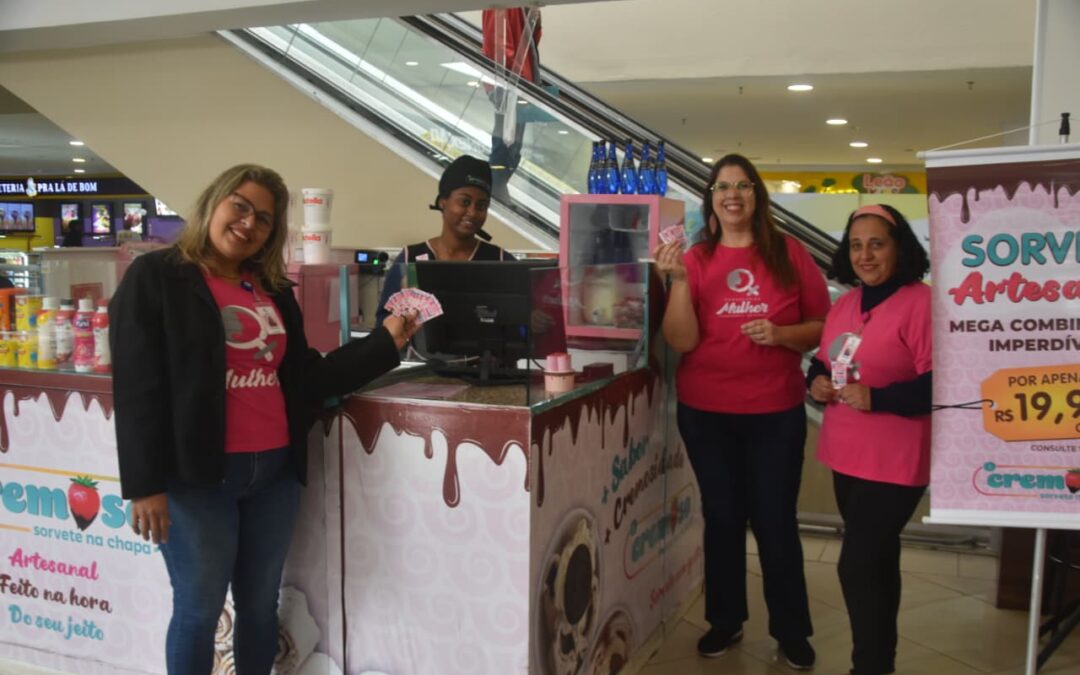 Agosto Lilás: Itapecerica Shopping recebeu ação especial do Conselho da Mulher