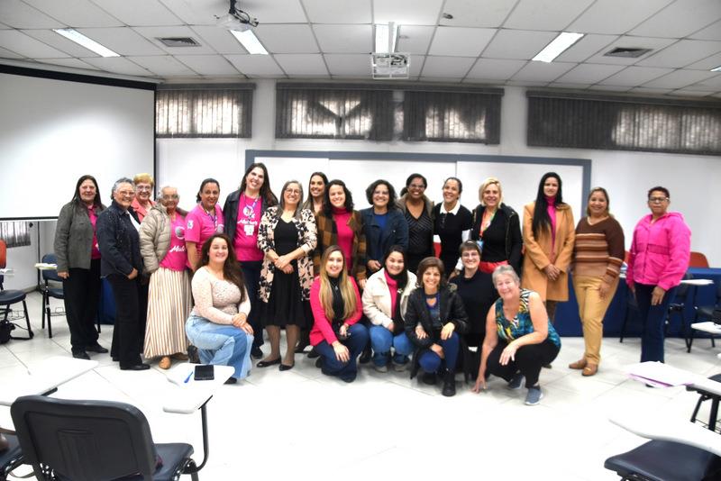 Complexo Administrativo recebe reunião ordinária do Conselho Municipal da Mulher