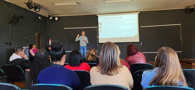 Reunião do CMDCA trata de prestação de contas e ações realizadas em 2025