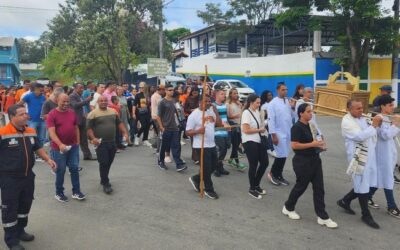 1ª Caminhada de Fé e Gratidão reúne centenas de pessoas no Parque da Lagoa