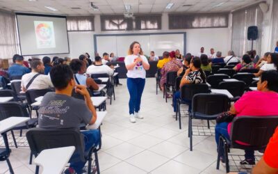 Prefeitura realiza reunião com pais e responsáveis de ex-alunos da Escola Arco-Íris