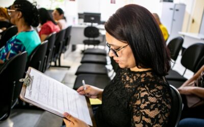 Secretaria de Desenvolvimento Econômico divulga mais de 130 vagas de emprego em empresas da região