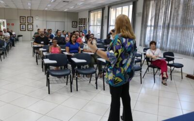 Palestra aborda dependência química e impactos do álcool e outras drogas