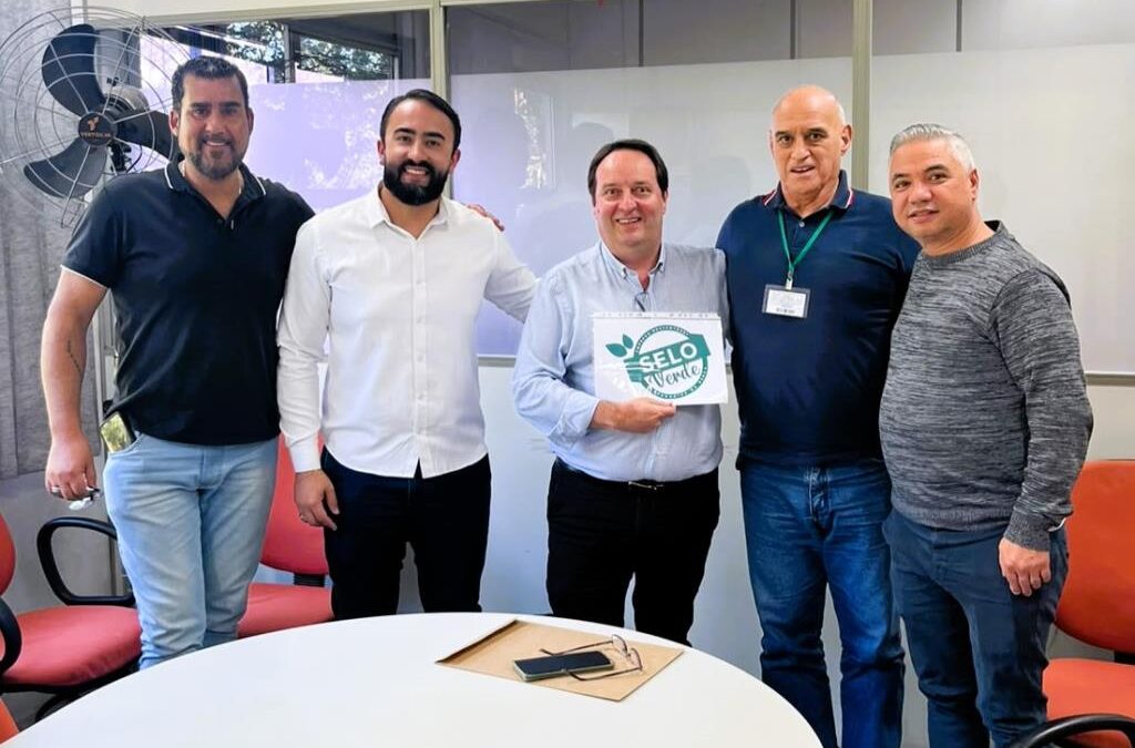 Selo Verde: Itapecerica Shopping adere ao programa da prefeitura focado no empreendedorismo sustentável