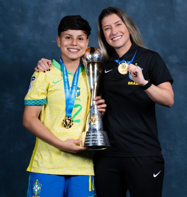 E.C. Taboão celebra título do Brasil na CONMEBOL Sub-20 de Futsal Feminino