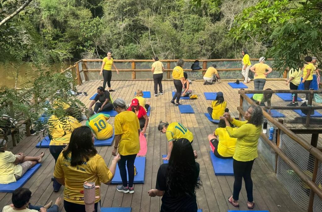 Parque da Represinha recebe atividade especial de yoga e integração com a natureza